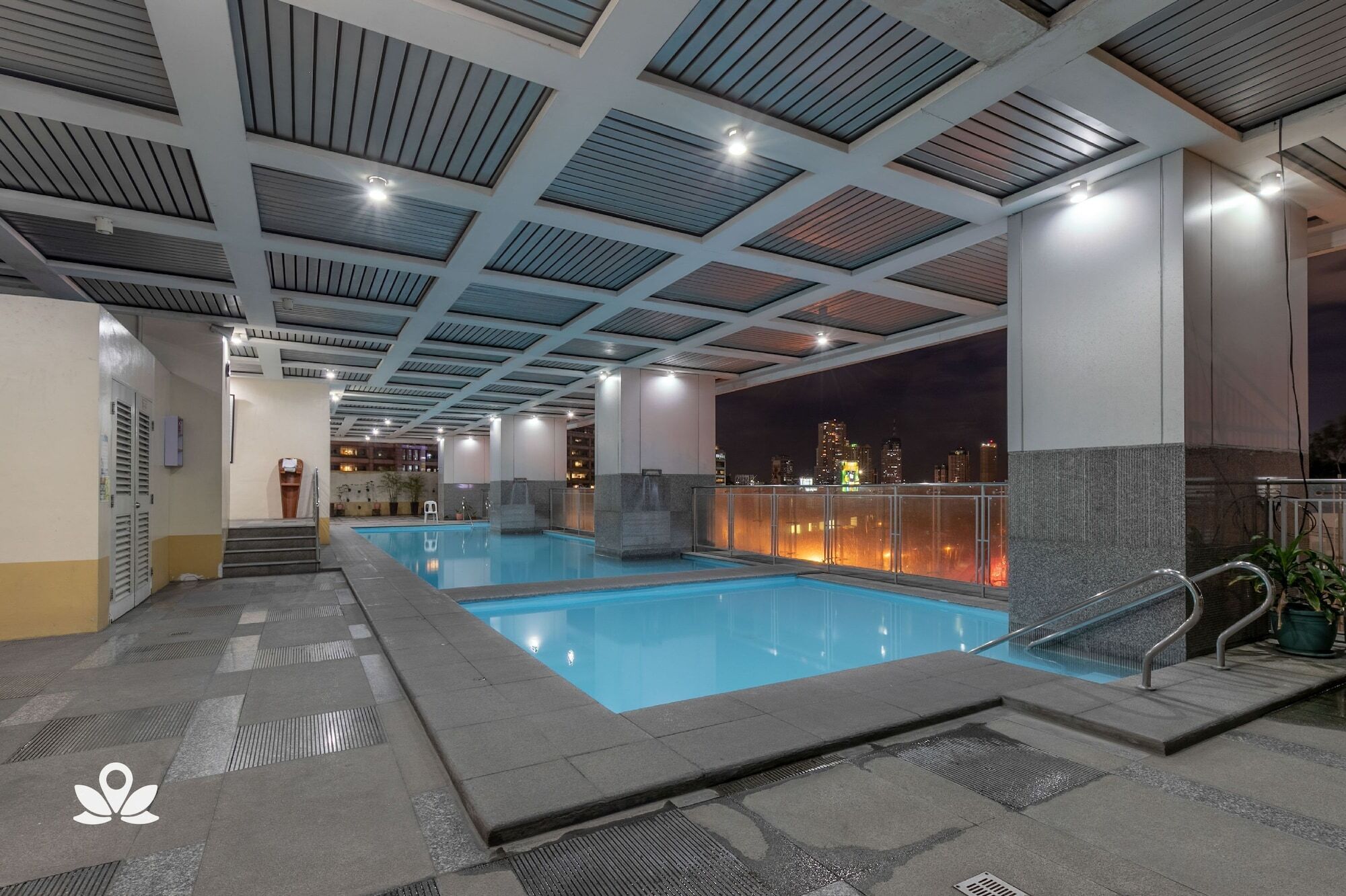 Zen Rooms Adb Avenue Ortigas Pasig City Exterior photo