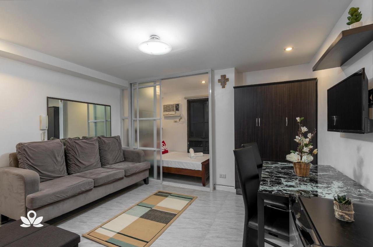Zen Rooms Adb Avenue Ortigas Pasig City Exterior photo